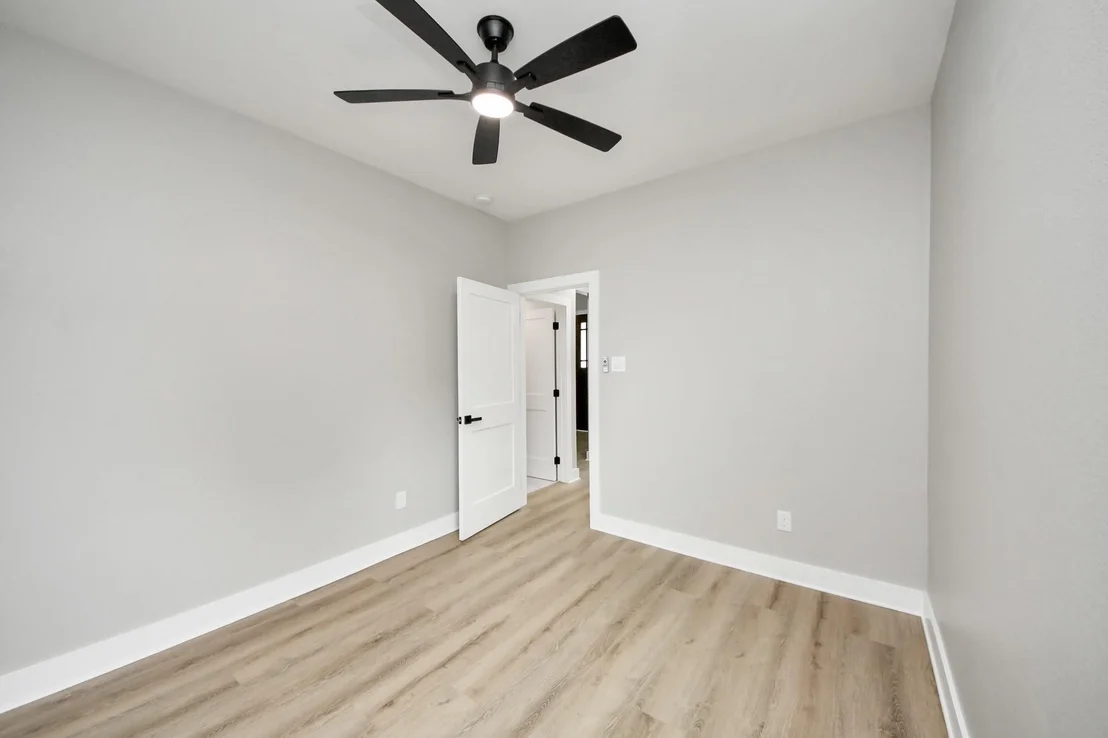 Photo of 3304 Bond Street