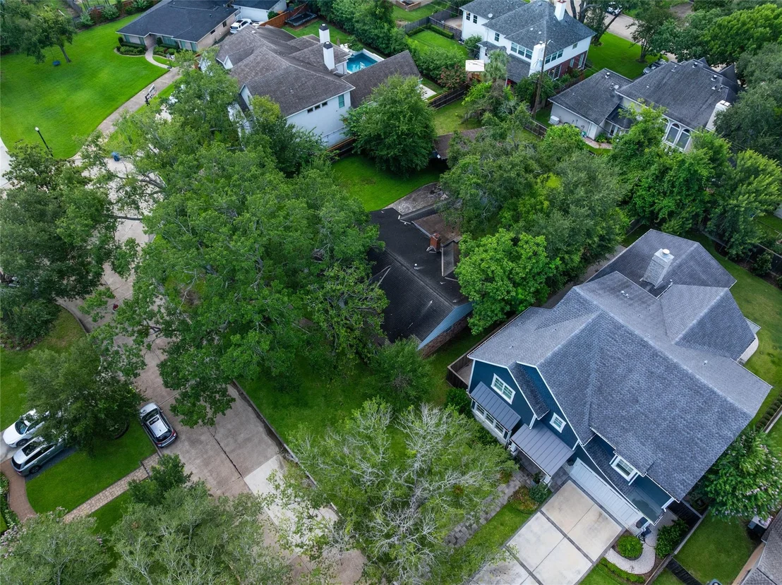 Photo of 8630 Cedarbrake Drive