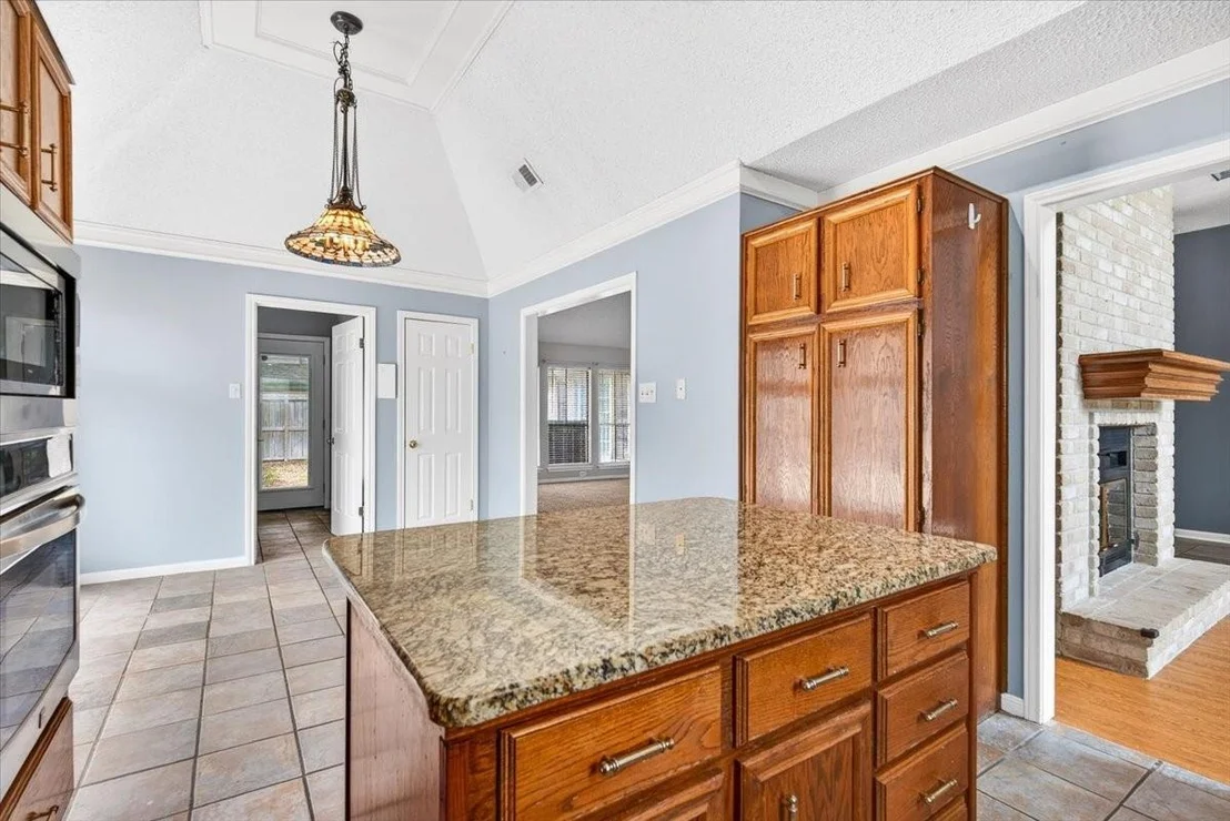 Photo of 6709 Whitewing Drive