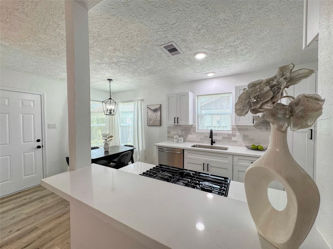 Photo of 1602 Wentwood Drive