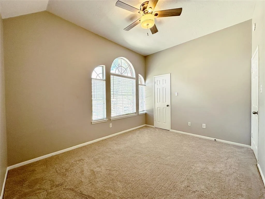 Photo of 16031 Lakestone Drive