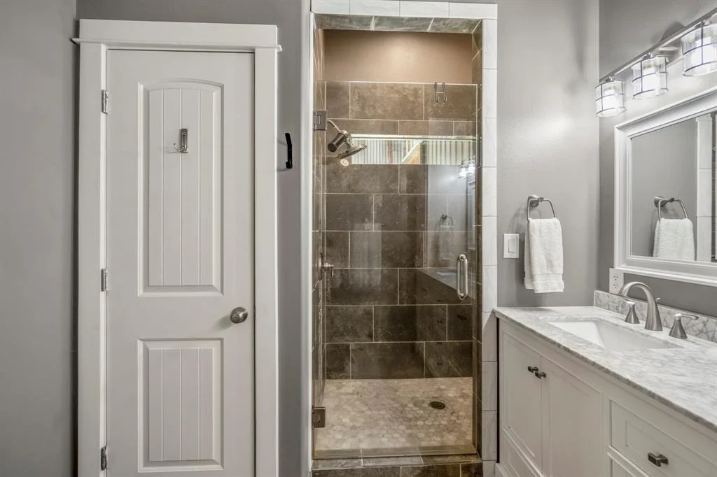 Photo of 6693 County Road 302
