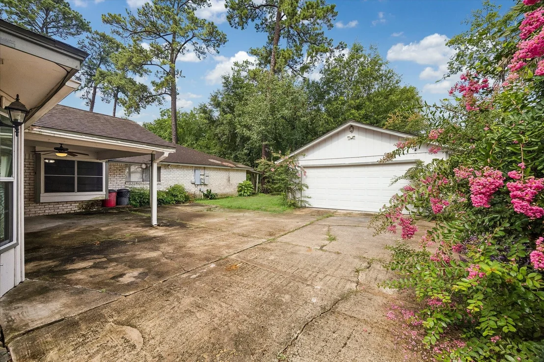Photo of 17803 Loring Lane