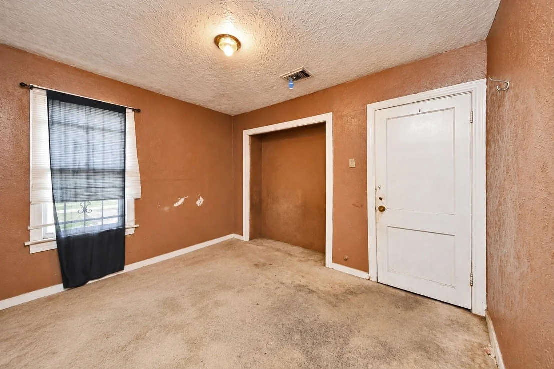 Photo of 8470 Wier Drive