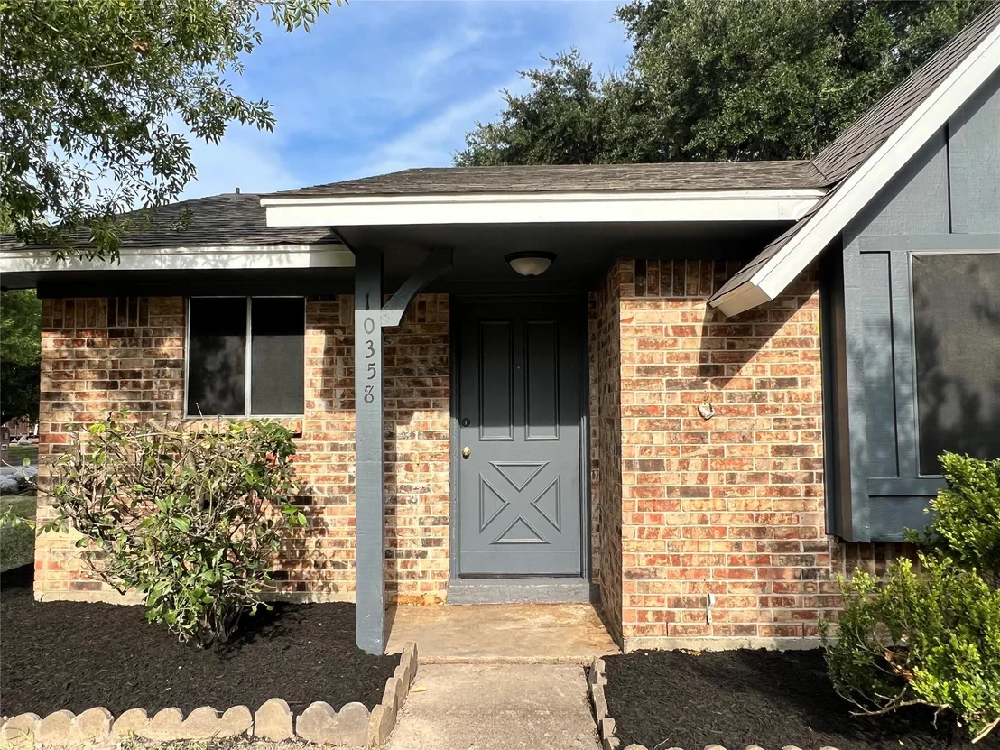 Photo of 10358 Misty River Drive
