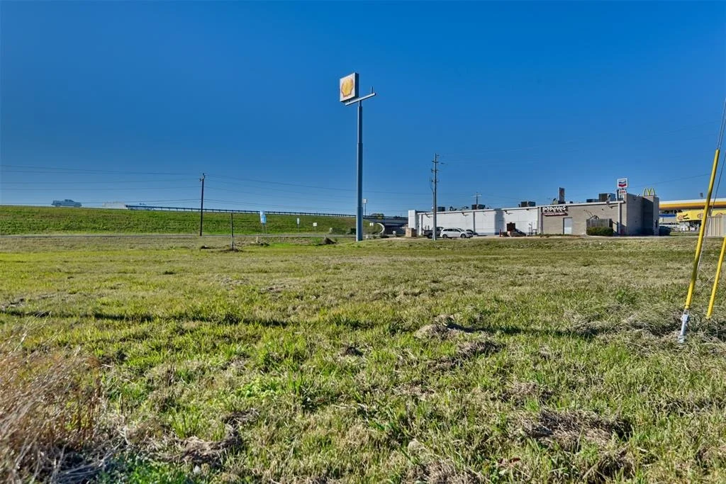 Photo of 1200 Highway 6