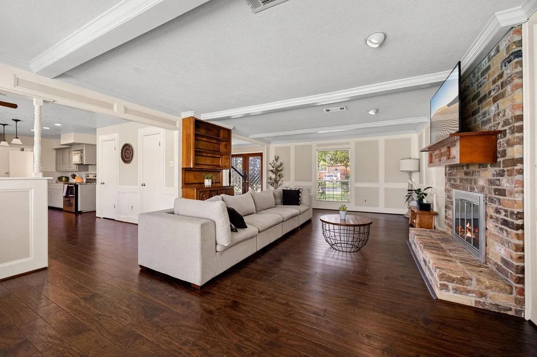 Photo of 6611 Sutter Park Lane