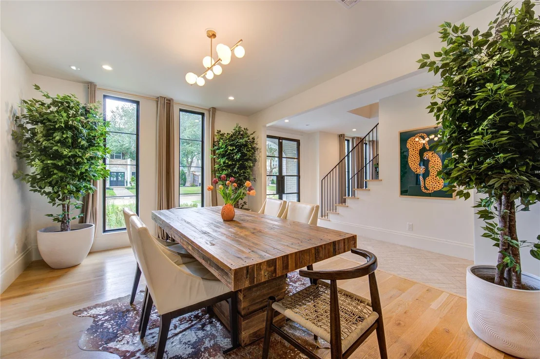 Photo of 1002 Daria Drive