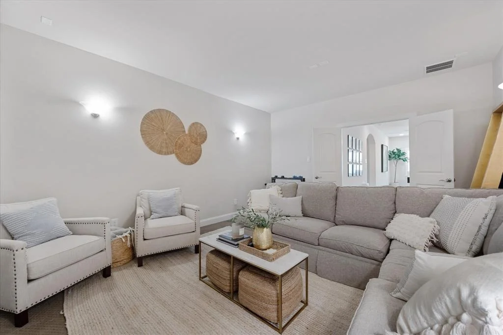 Photo of 5823 Stratton Woods Drive