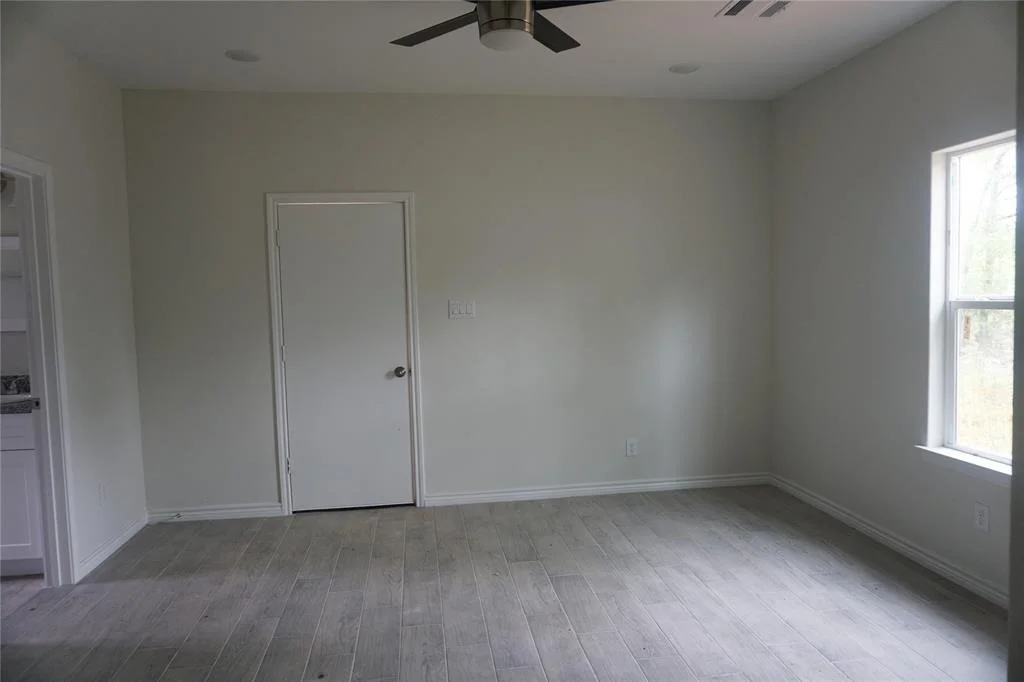 Photo of 14848 Lamar Road