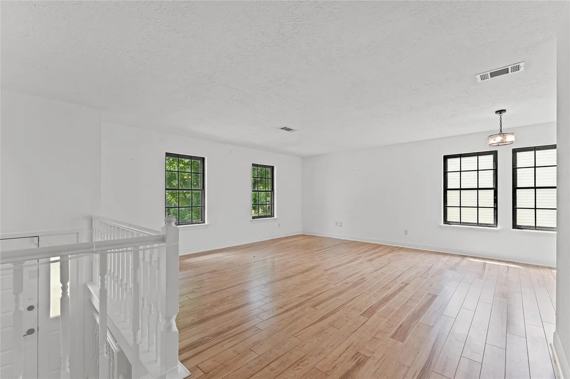 Photo of 15819 Maple Manor Drive
