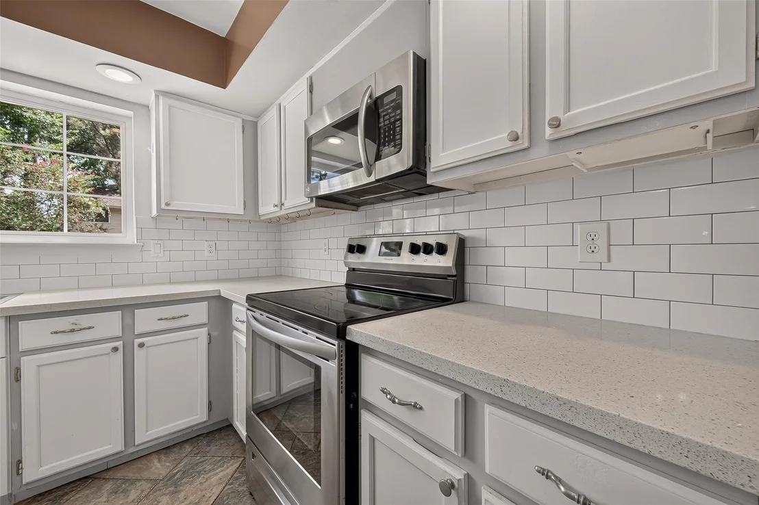 Photo of 25310 Mill Pond Lane