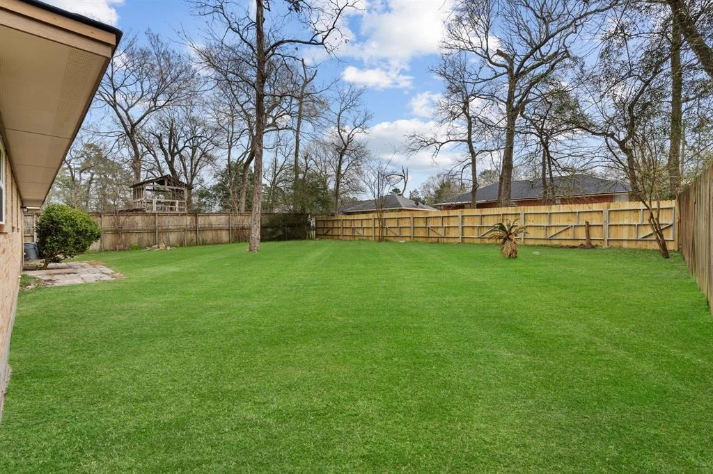 Photo of 228 N Forest Drive