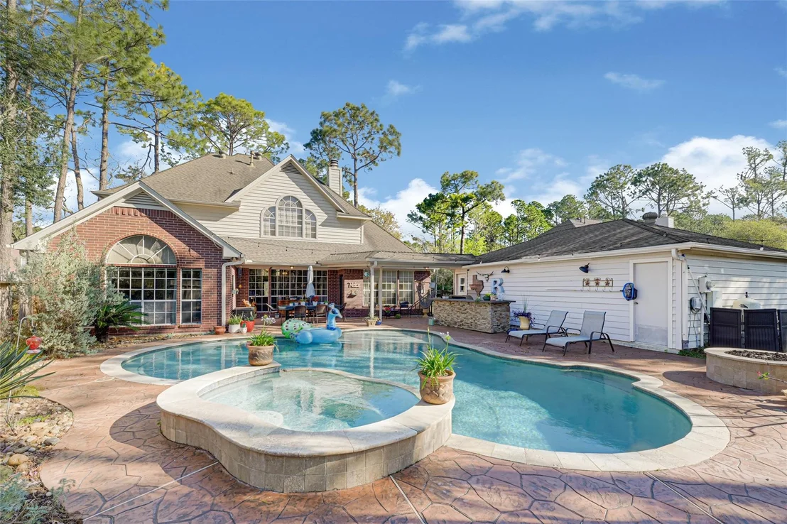 Photo of 4110 Walnut Pond Drive