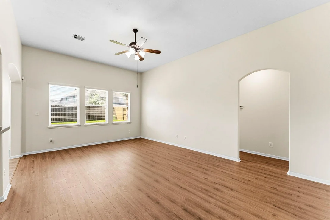 Photo of 21515 Mandarin Glen Circle
