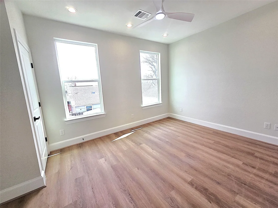 Photo of 1207 Collier Street