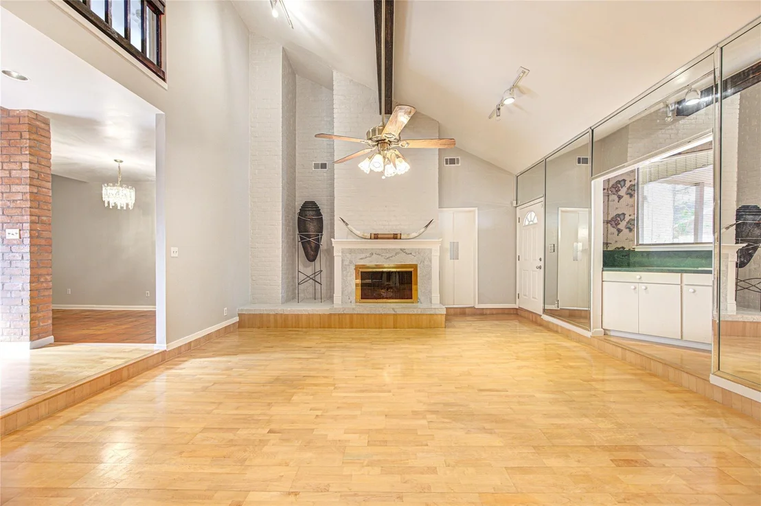 Photo of 1119 Forest Home Drive