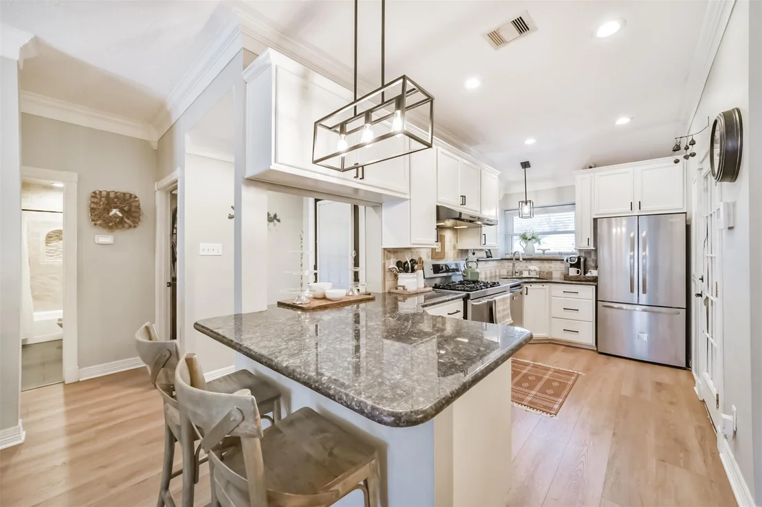 Photo of 1422 Roosevelt Drive