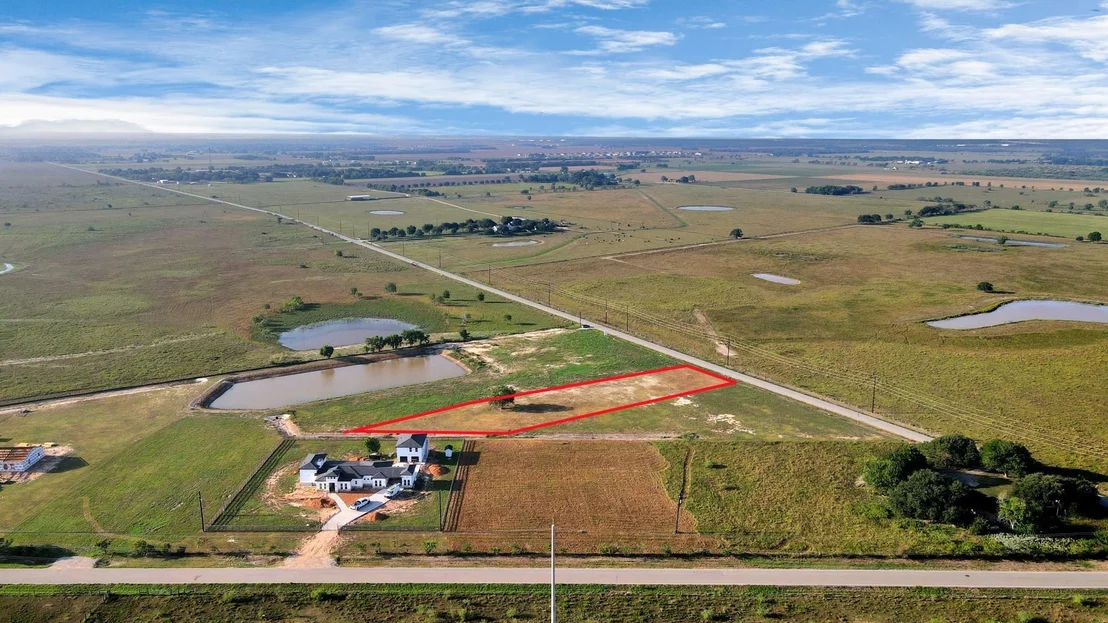 Photo of 2626 Hamlink Road