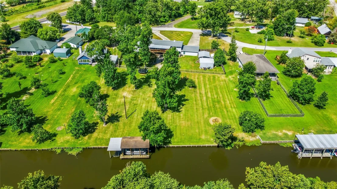 Photo of 146 Creekside Drive