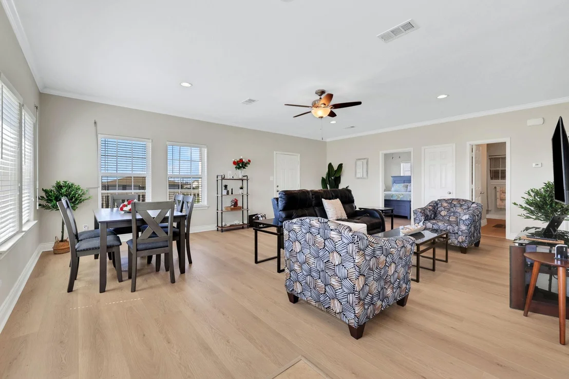 Photo of 970 Townsend Drive