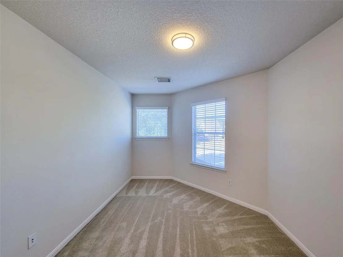 Photo of 26135 Hebron Lane