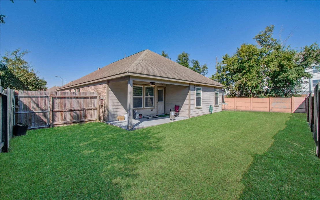 Photo of 5010 Leafy Brook Court