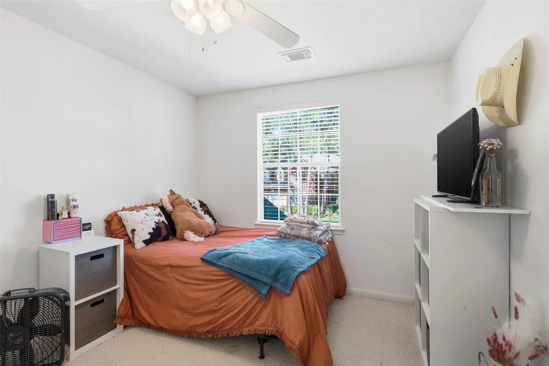 Photo of 187 Bristol Bend Circle