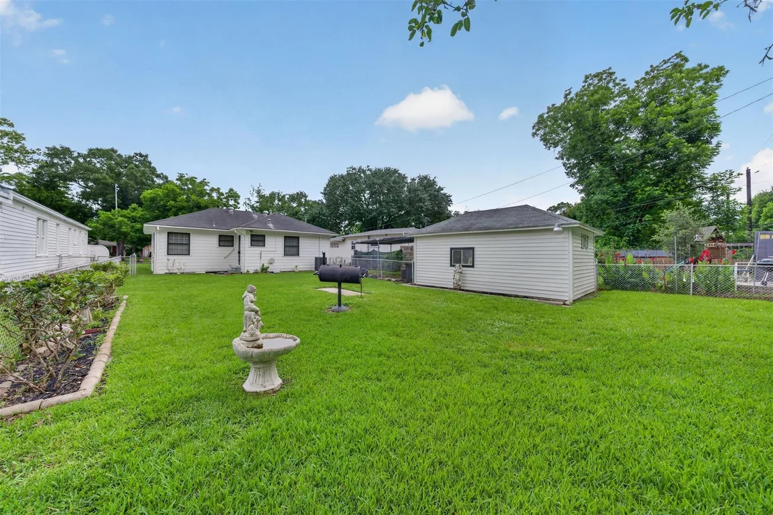 Photo of 8323 Bonner Drive