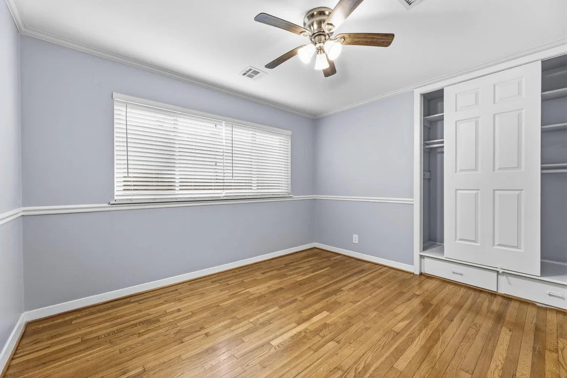 Photo of 9766 Westview Drive