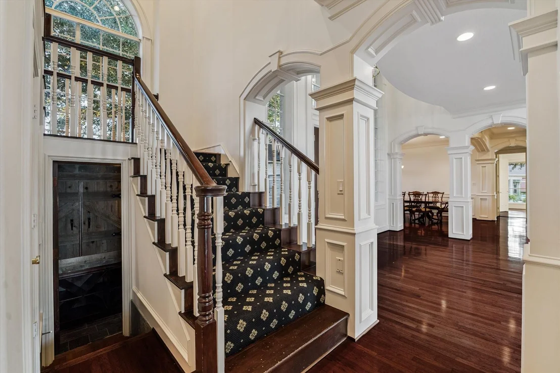 Photo of 115 Lake Estates Drive