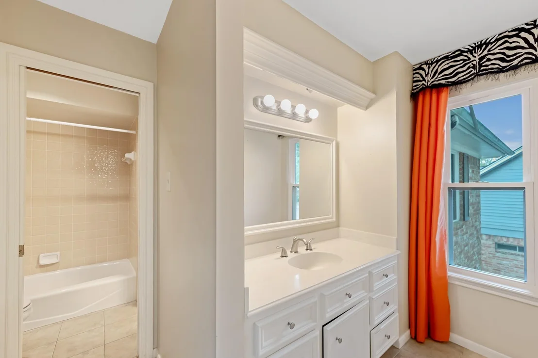 Photo of 5115 Westerham Place