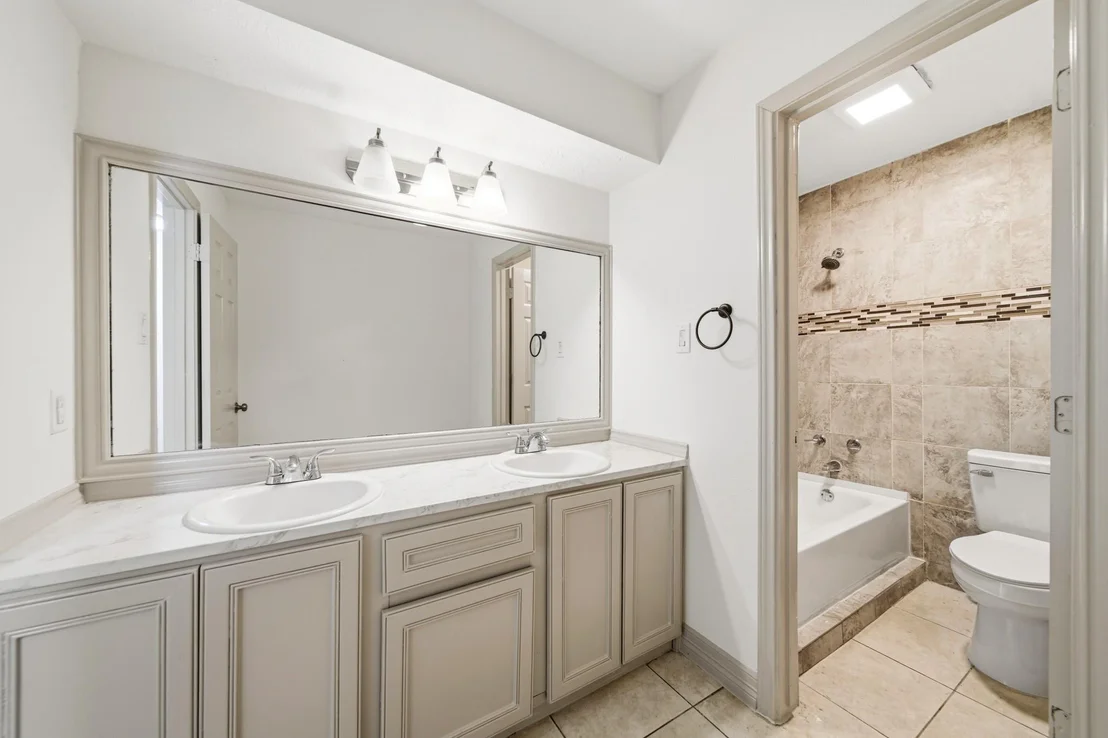 Photo of 9 Robin Drive