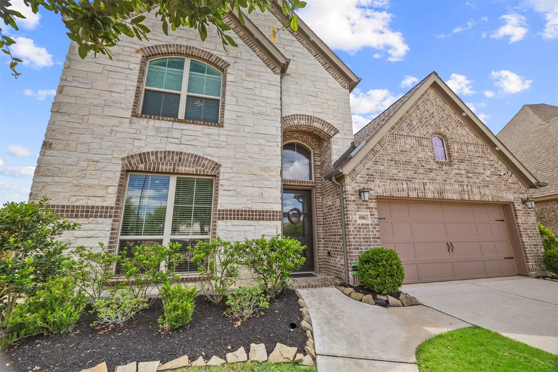 Photo of 6906 Honeybird Meadow Circle