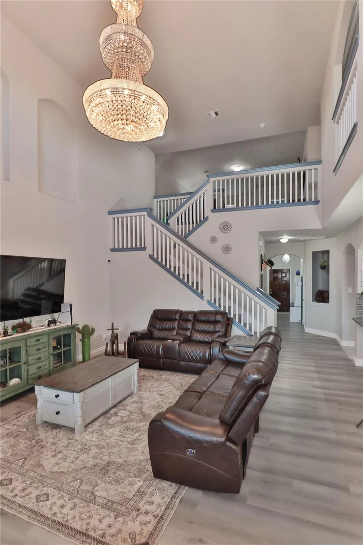 Photo of 107 Forest Bend Court