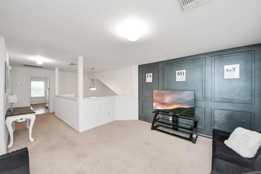 Photo of 6043 Moscone Court
