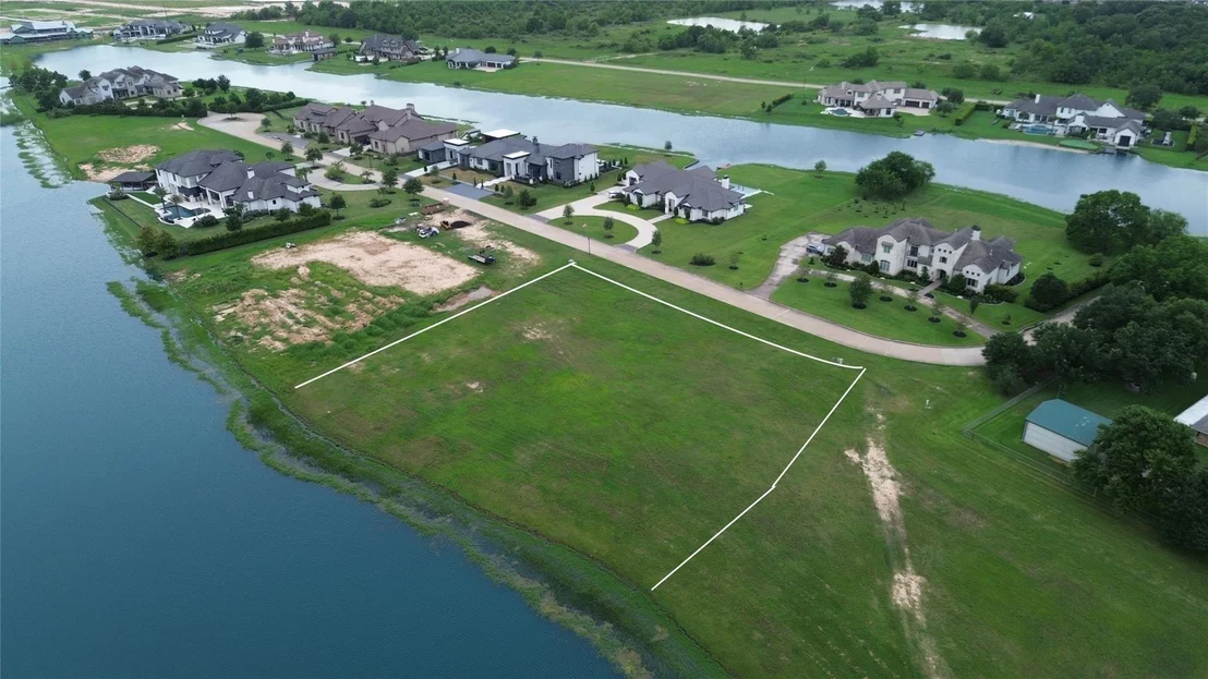 Photo of 137 Tige Point Drive