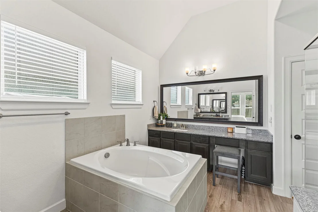 Photo of 7823 Leighton Trail