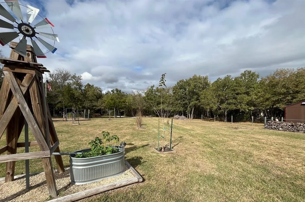 Photo of 302 Oak Hill Drive