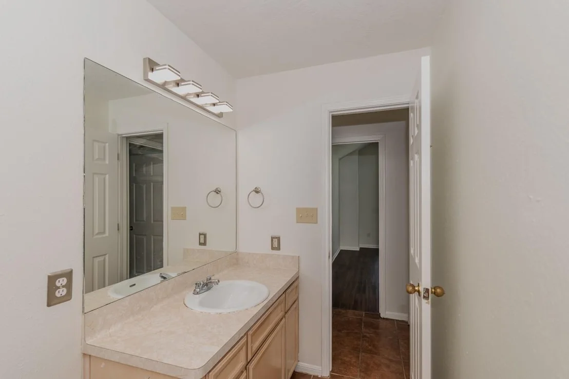 Photo of 7875 Joyce Lane