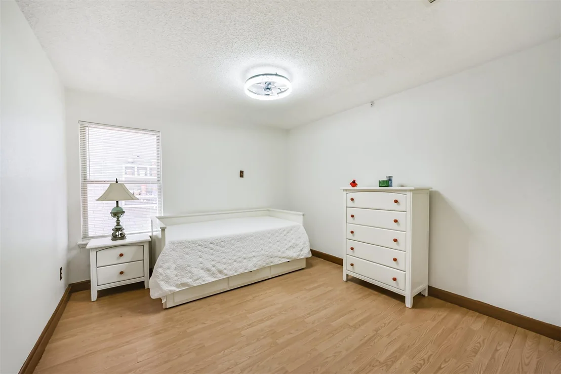 Photo of 2814 Waypark Drive