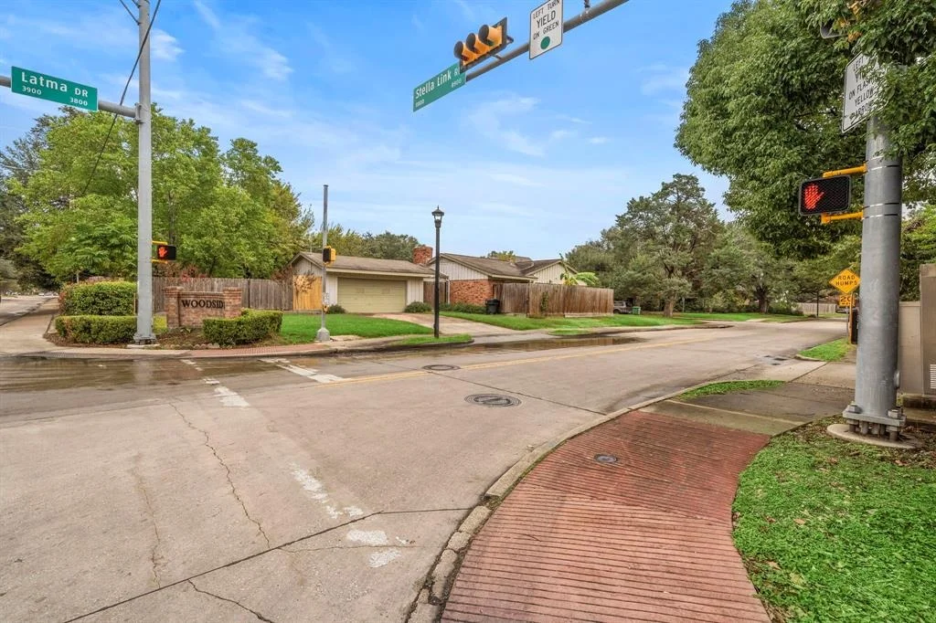 Photo of 3721 Murworth Drive