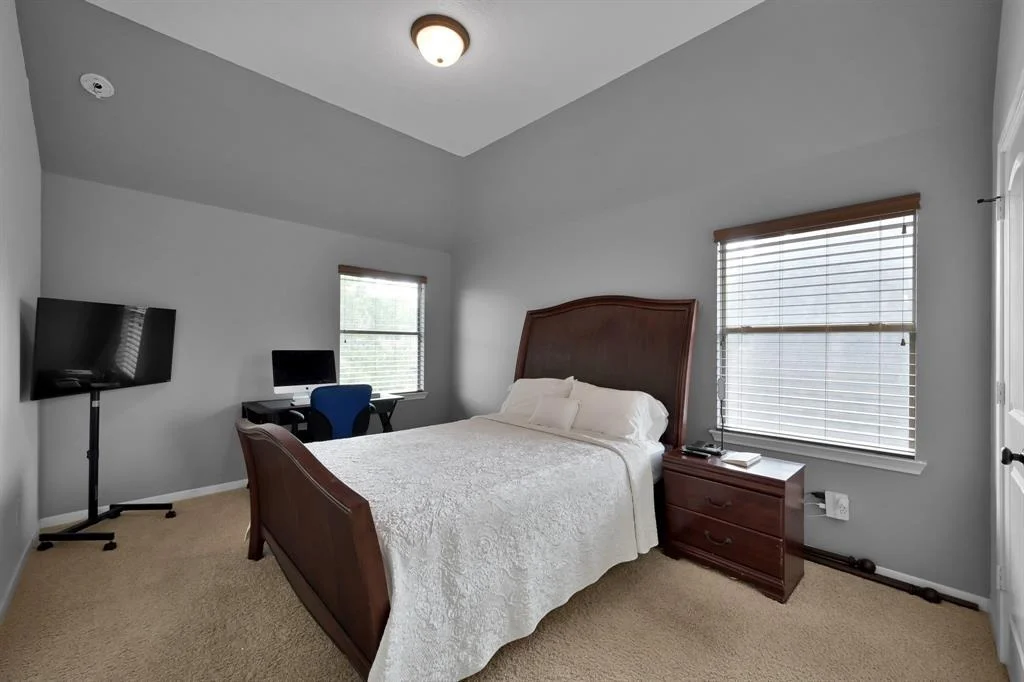 Photo of 123 E Canyon Wren Circle