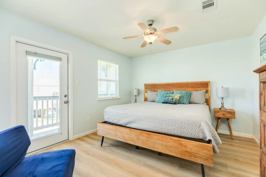 Photo of 107 Howard Avenue