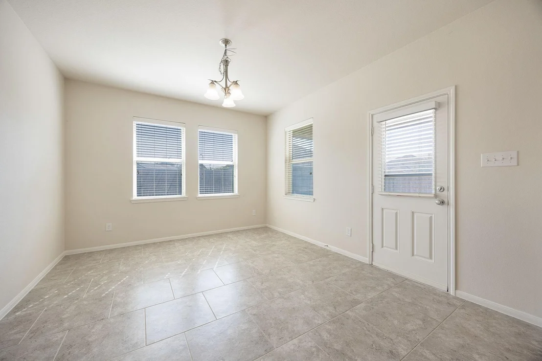 Photo of 523 Bonbrook Lane