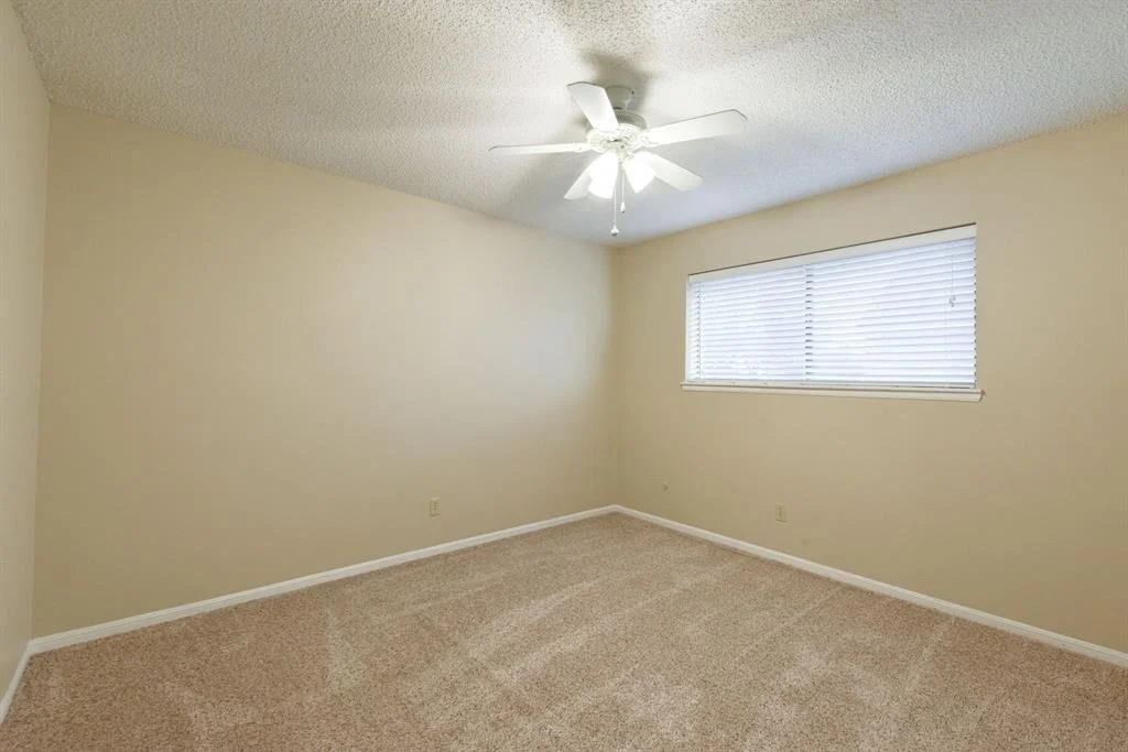 Photo of 405 Valley Brook Drive