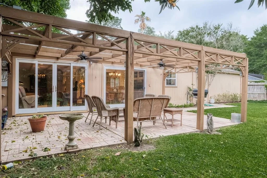 Photo of 2515 Briarpark Drive
