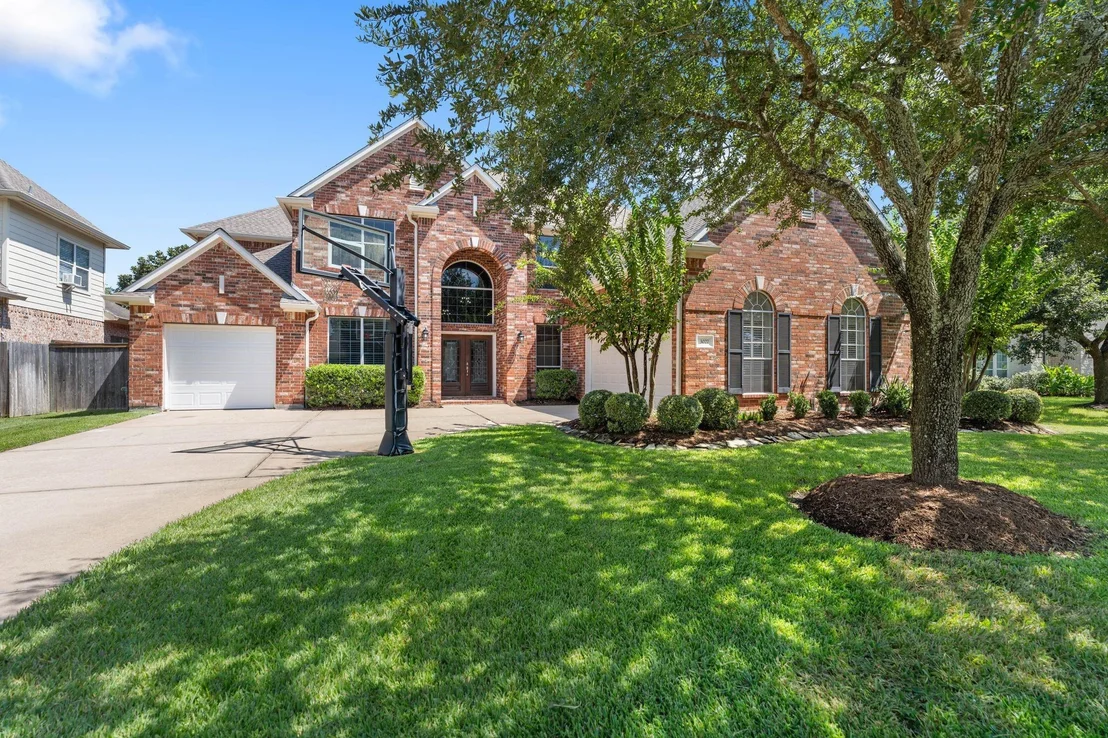 Photo of 3027 Covebrook Drive