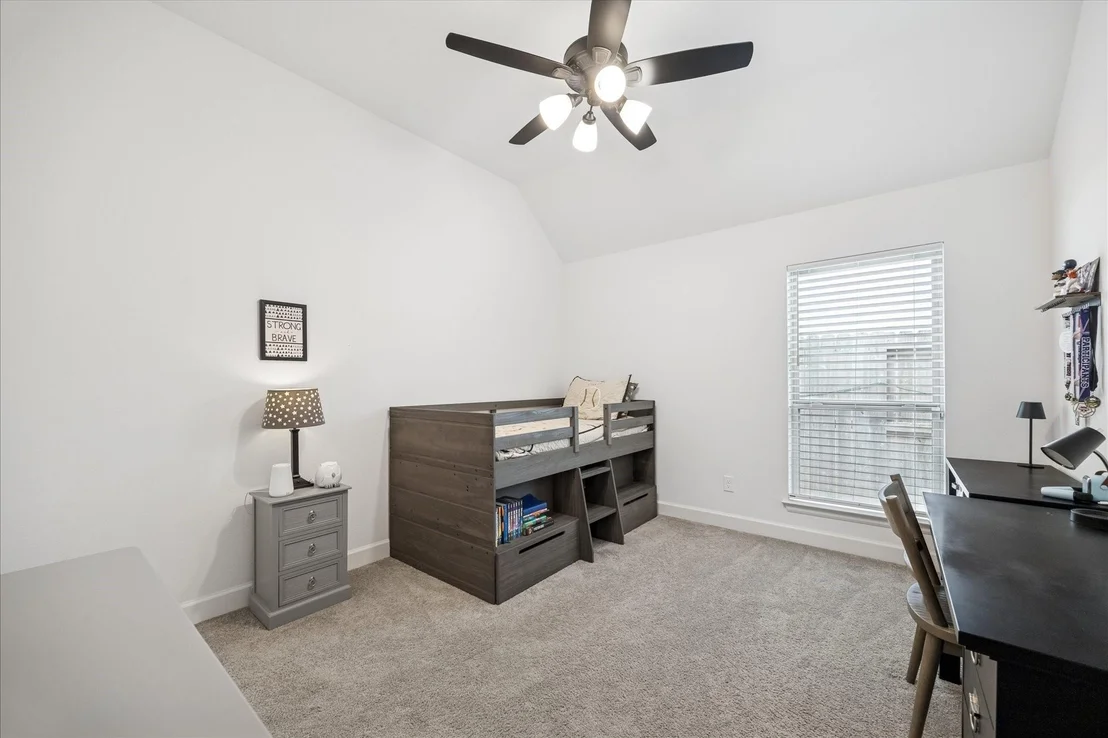 Photo of 31130 Crescent Hill Drive