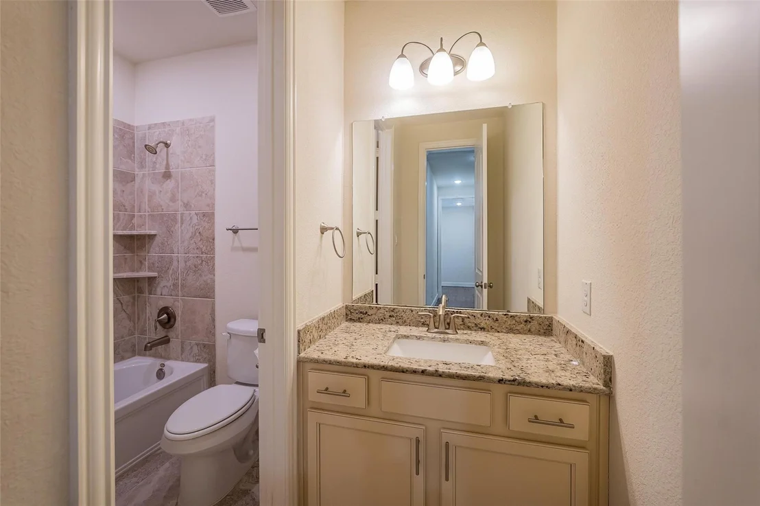 Photo of 1019 Ginger Glade Lane